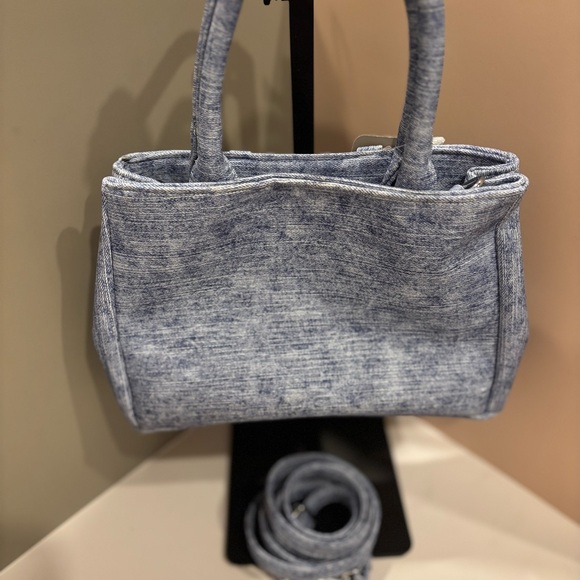 BLUE DENIM Mini Vinyl crossbody & handle Bag by Luna Earth NWT - Picture 2 of 6